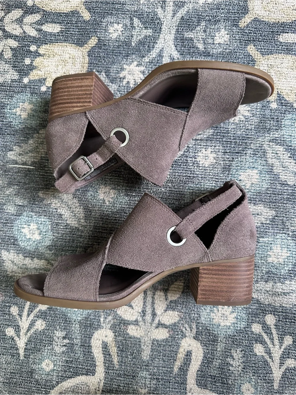 Koolaburra by UGG Kaiah Taupe Suede Block Heel Kaiah Shootie Sandals Sz 8